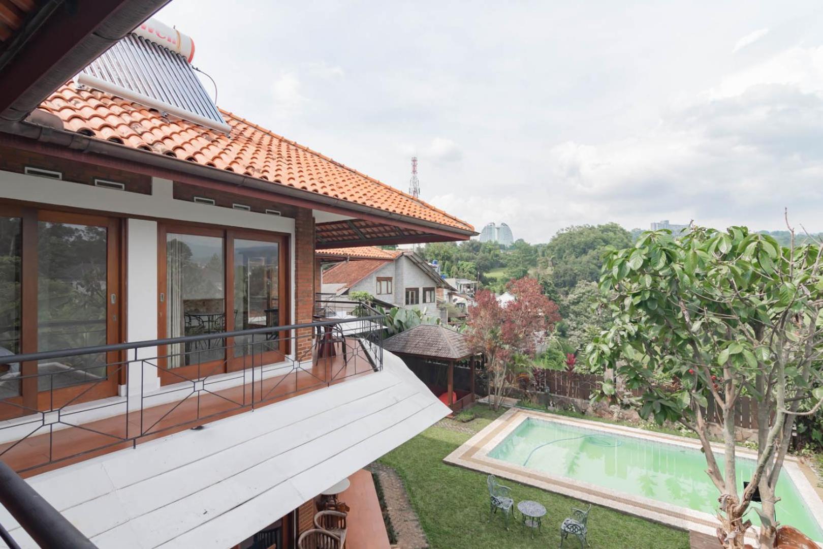 Reddoorz Plus Near Dago Pakar Bandung Buitenkant foto